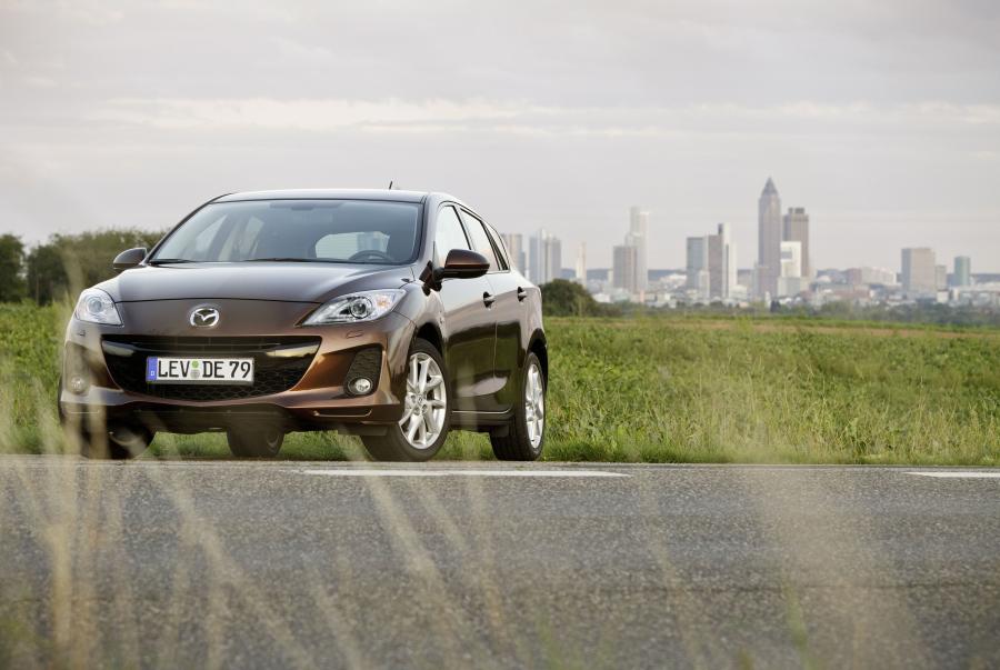 Mazda3 Hatchback 2011 года  (фото 18 из 57)
